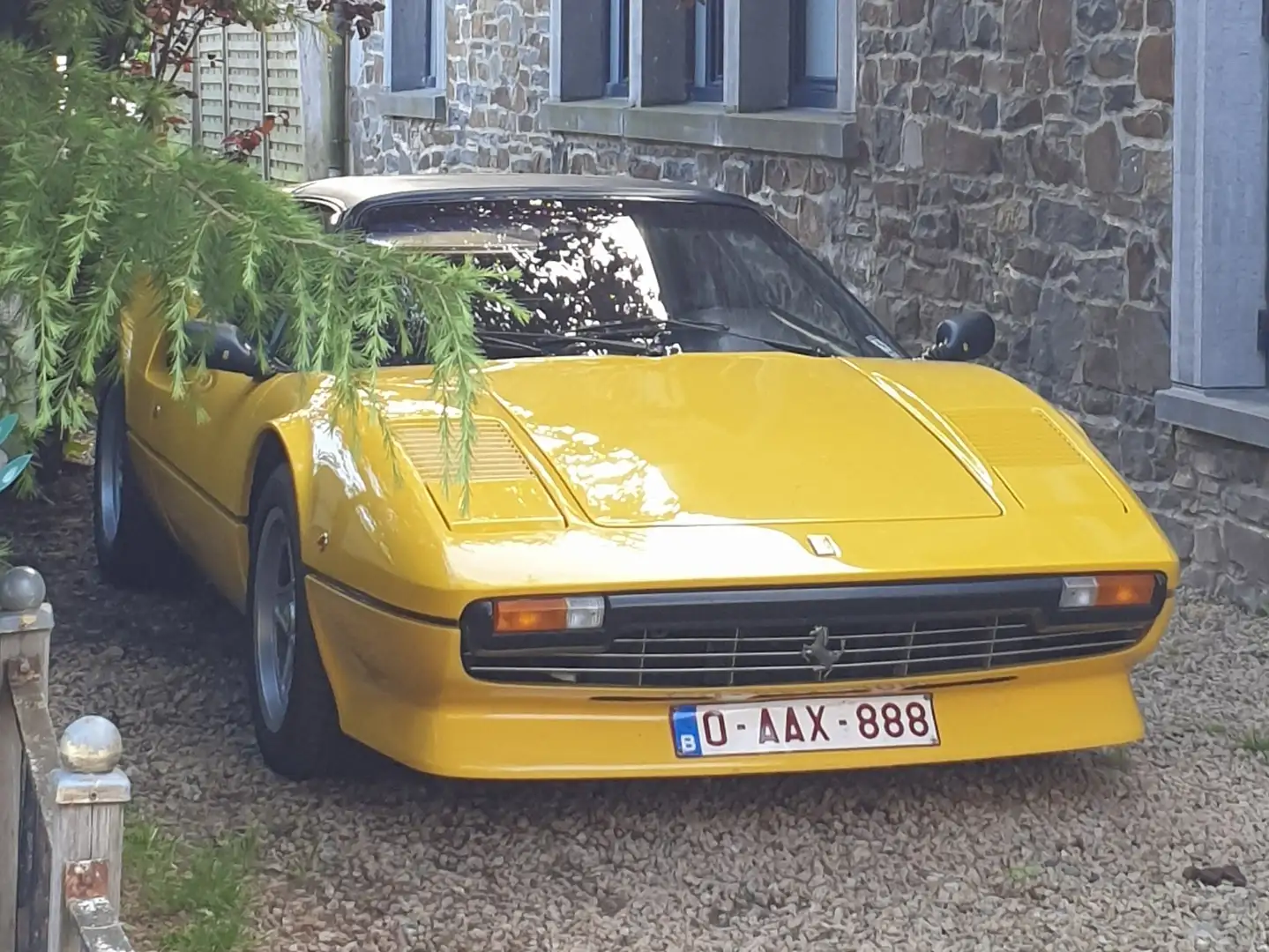 Ferrari 308 GTS Jaune - 1