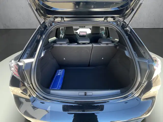 Peugeot 208 view 7