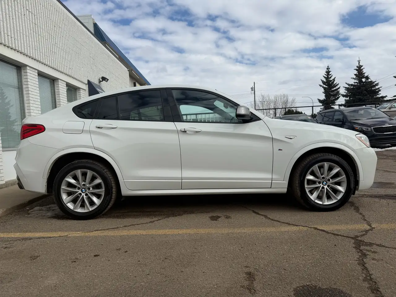 BMW X4 снимка BMW X4