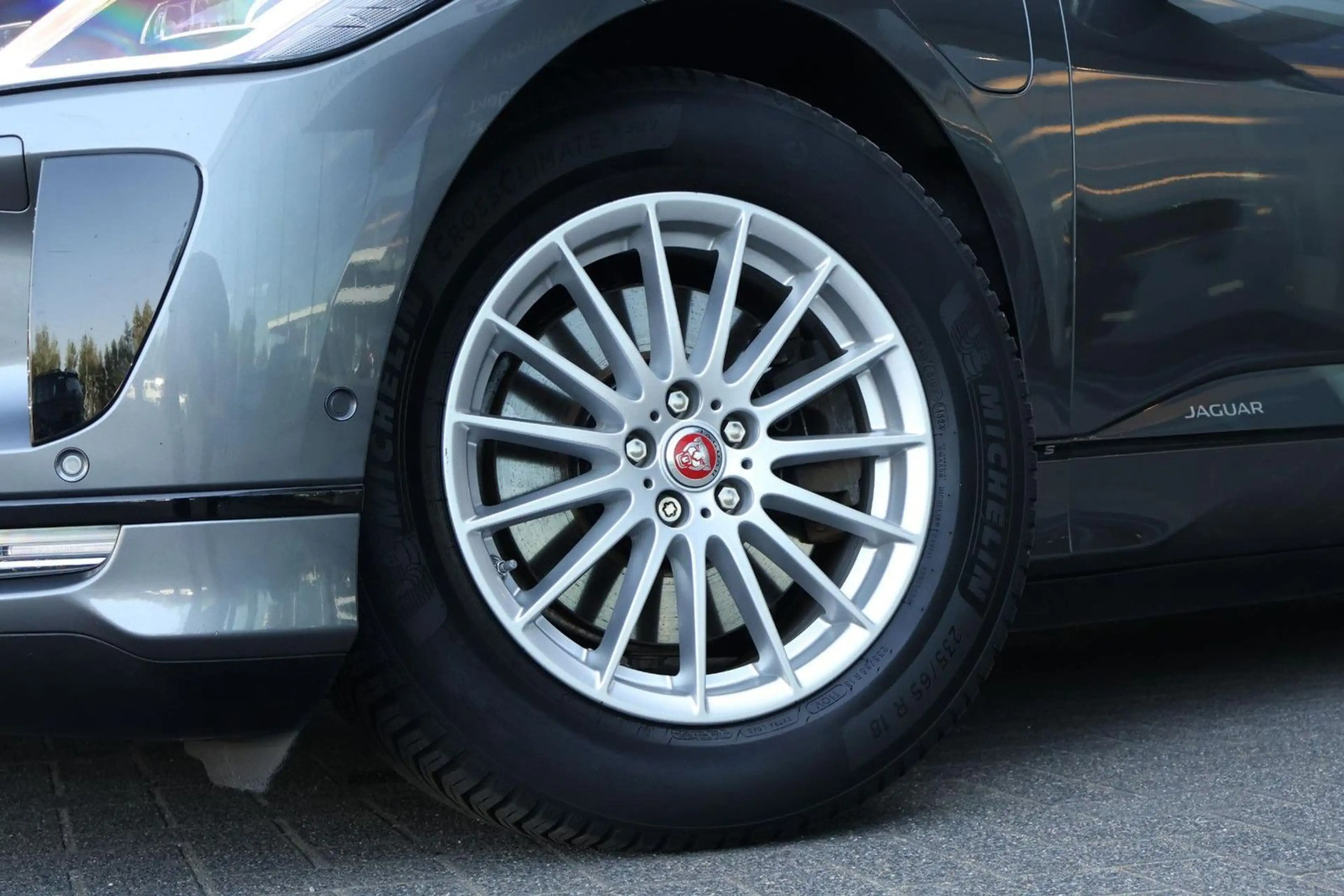Jaguar I-Pace EV400 SE 90 kWh / DAB / Adaptive cruise / — photo 5