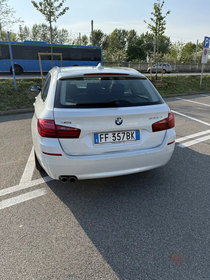 BMW 525 525d Touring xdrive Luxury auto E6 - 2