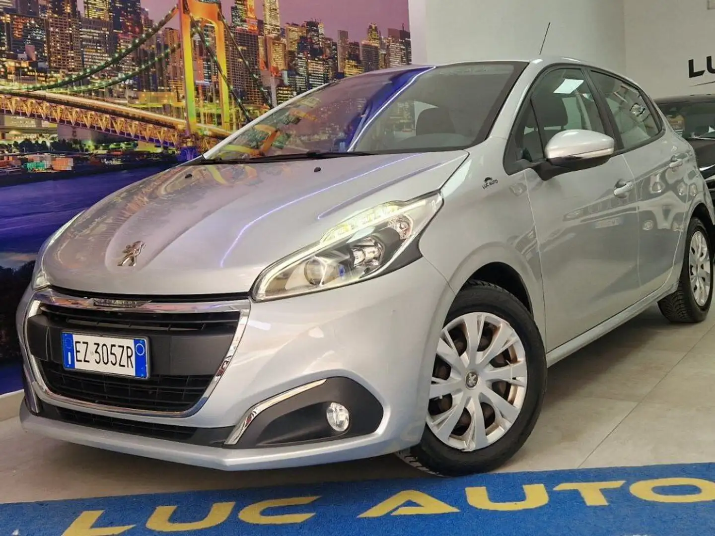 Peugeot 208 208 5p 1.2 puretech Active 82cv Argento - 1