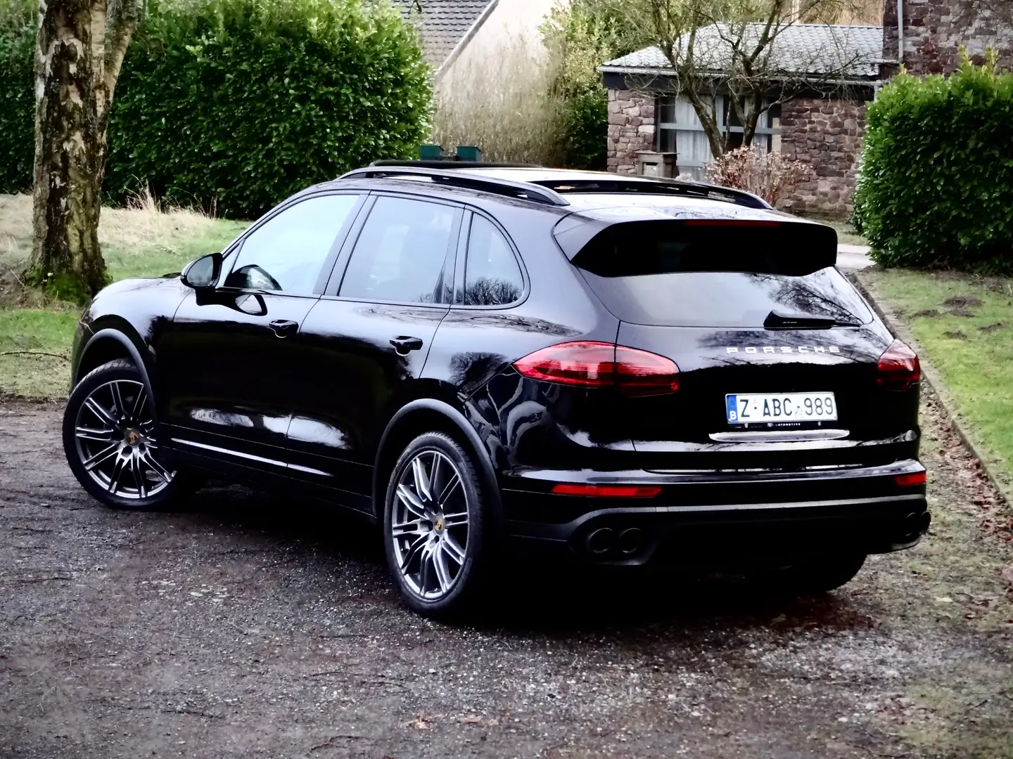 Porsche Cayenne 3.0D V6  ** AIR SUSP. - PANO - CAM - FULL CUIR ** Noir - 2