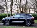 Porsche Cayenne 3.0D V6  ** AIR SUSP. - PANO - CAM - FULL CUIR ** Noir - thumbnail 2