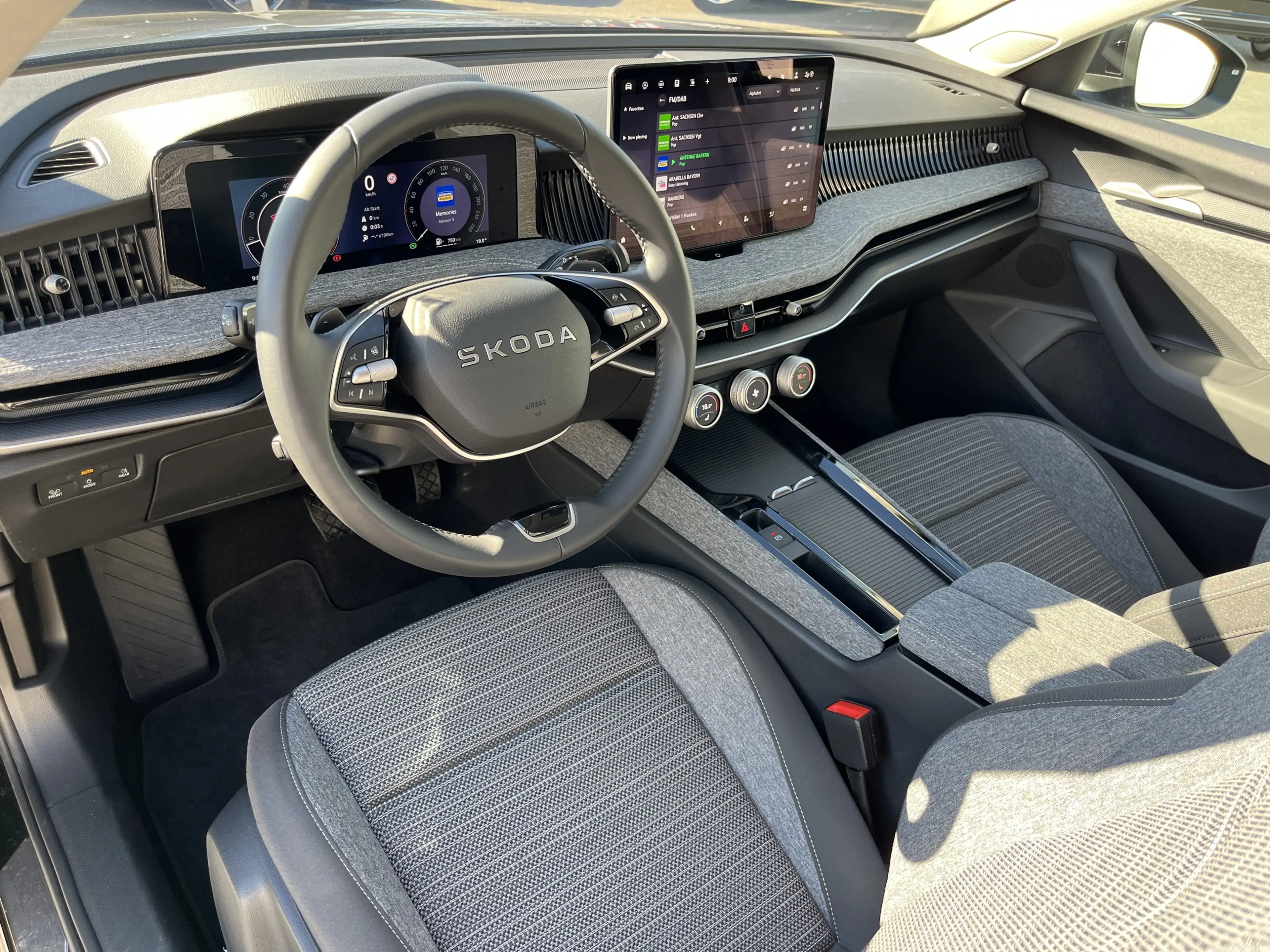 Skoda Superb Combi 2.0 TSI DSG Selection 219€ m.20% Anz. AHK — photo 12