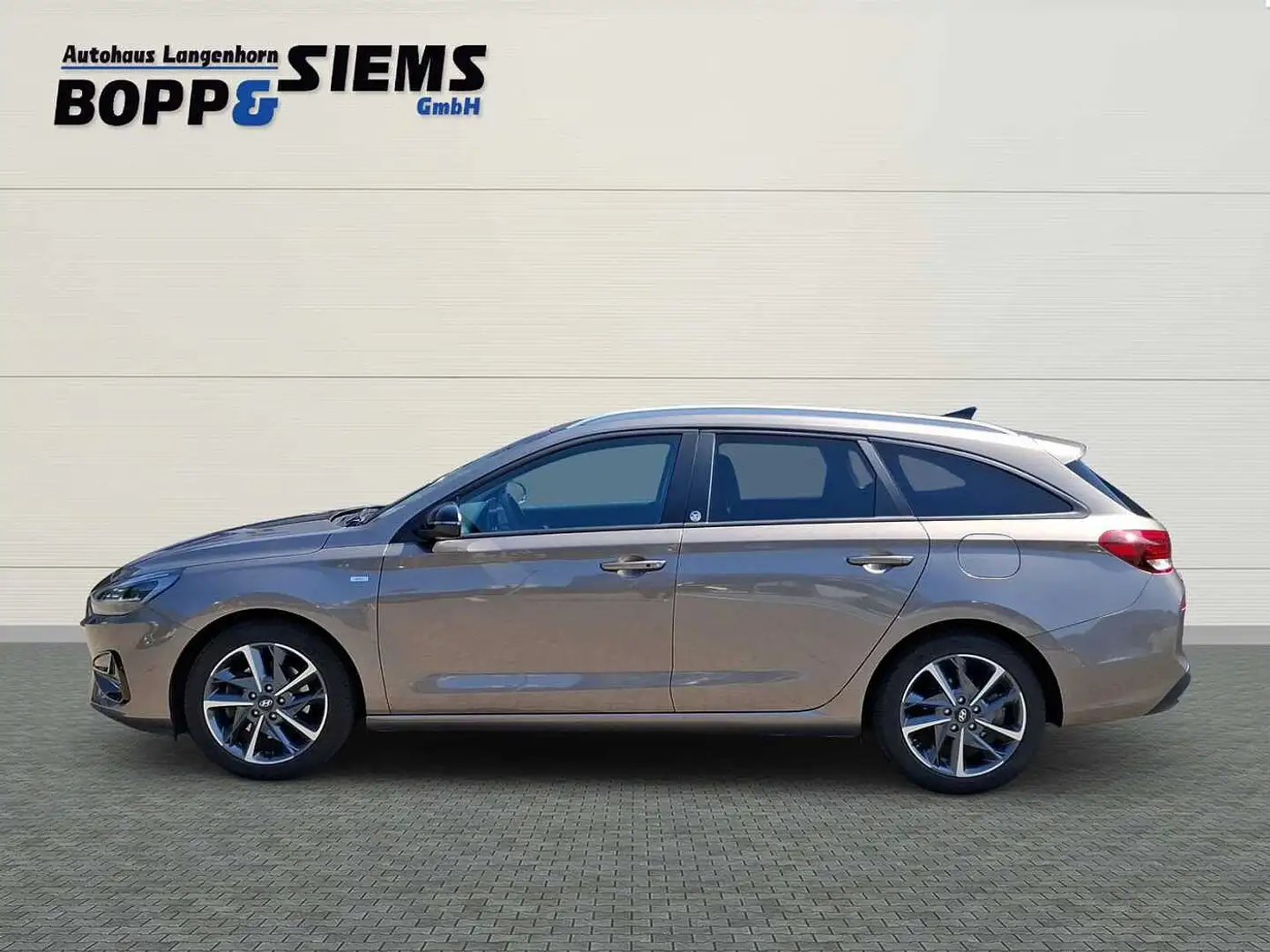 Hyundai i30 Kombi 1.5 T-GDI 48V-Hybrid DCT EDITION 30+ Braun - 2