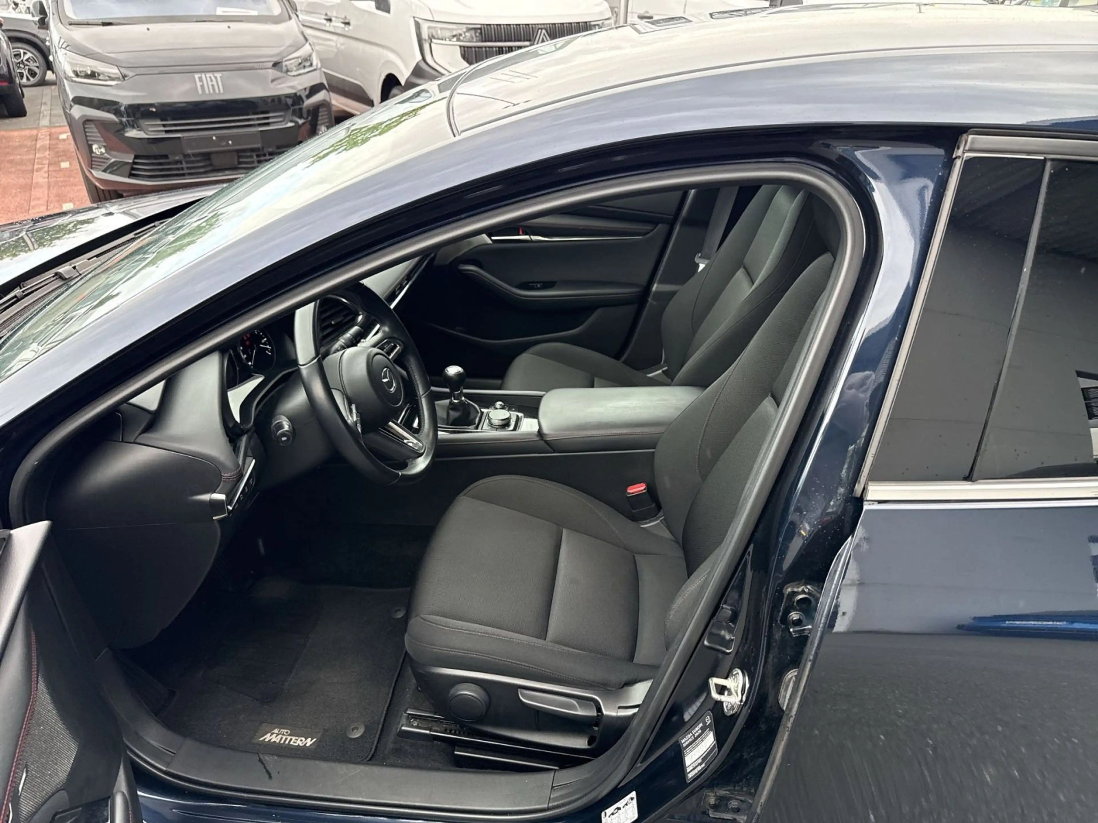Mazda 3 SKYACTIV-G 2.0 M-Hybrid Homura 2WD — photo 11