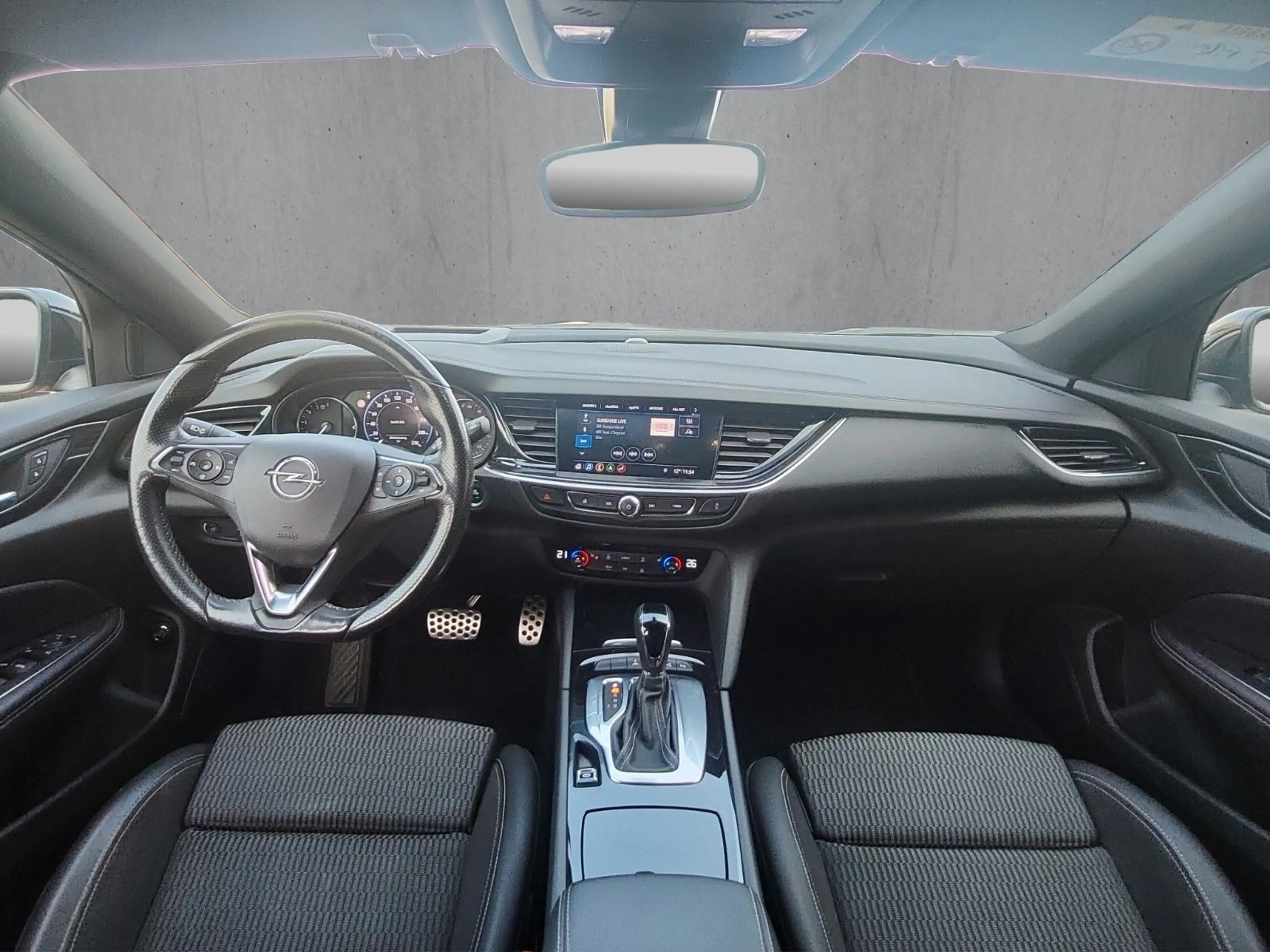 Opel Insignia B ST "Business Elegance" 1-Hand/Kamera — photo 11