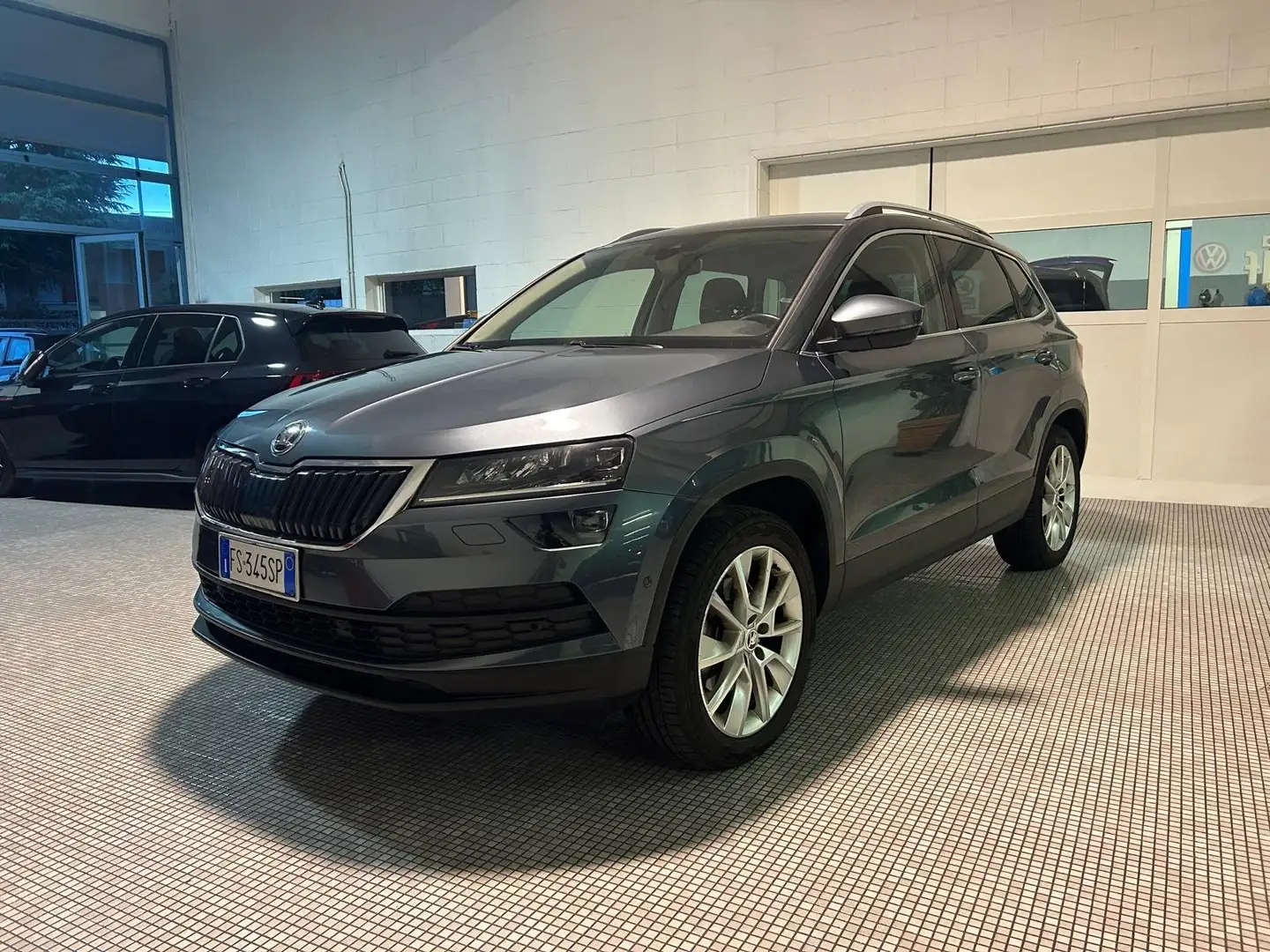Skoda Karoq Karoq 2.0 tdi Style 4x4 dsg Grigio - 2