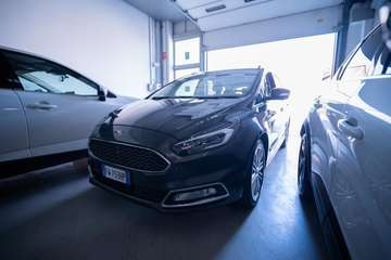 2.0 ecoblue Vignale s&s 150cv auto my19