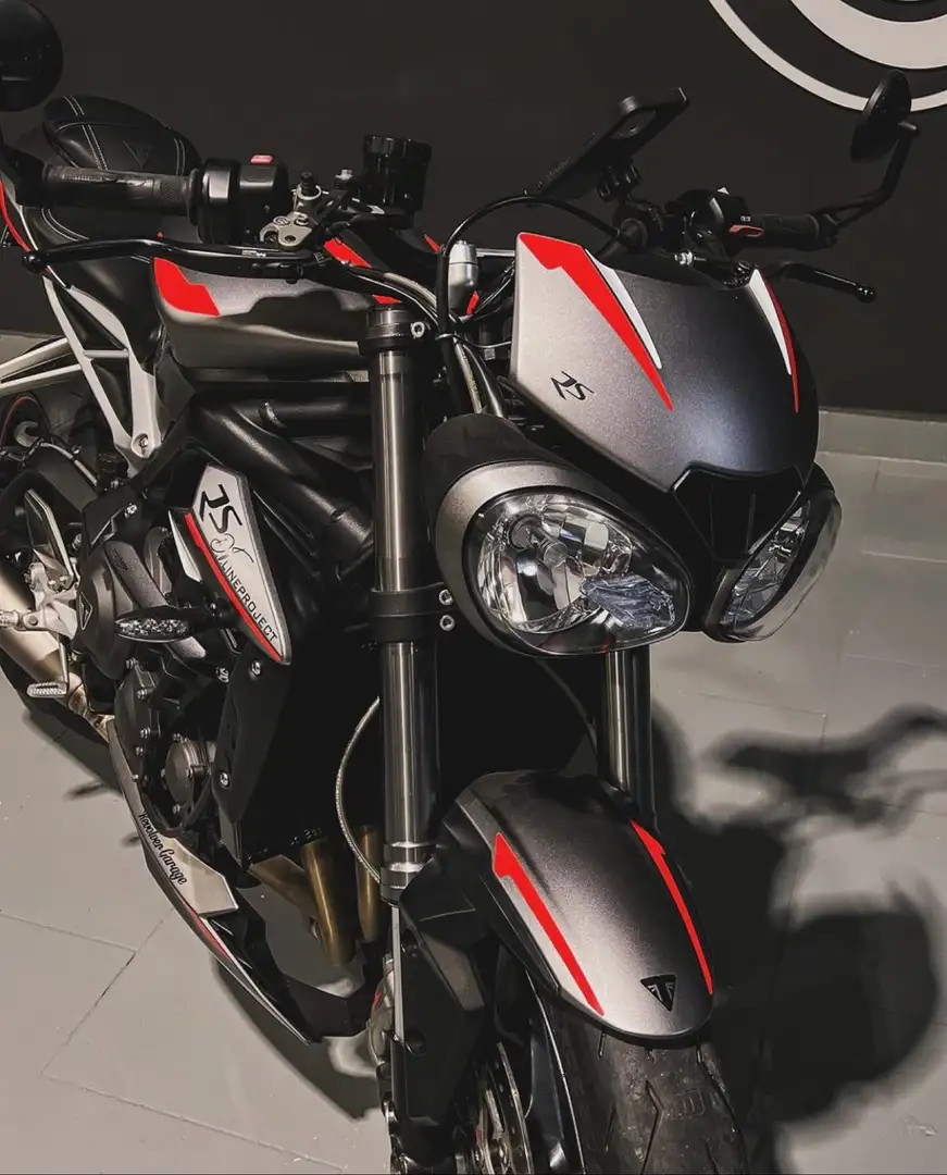 Triumph Street Triple 765 RS Grigio - 2