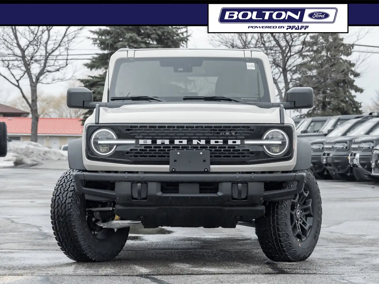 Ford Bronco снимка Ford Bronco