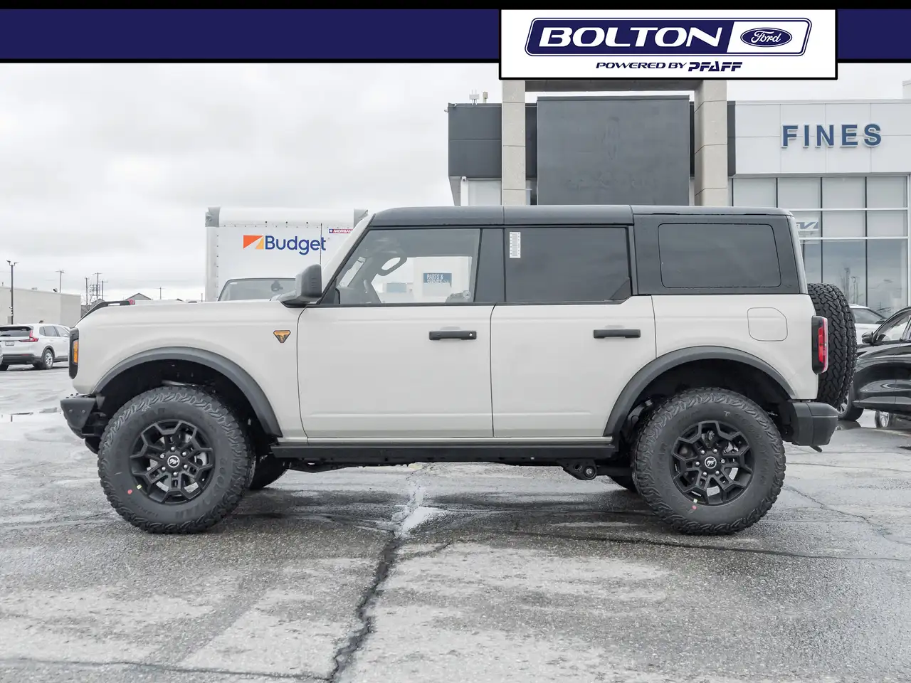Ford Bronco снимка Ford Bronco
