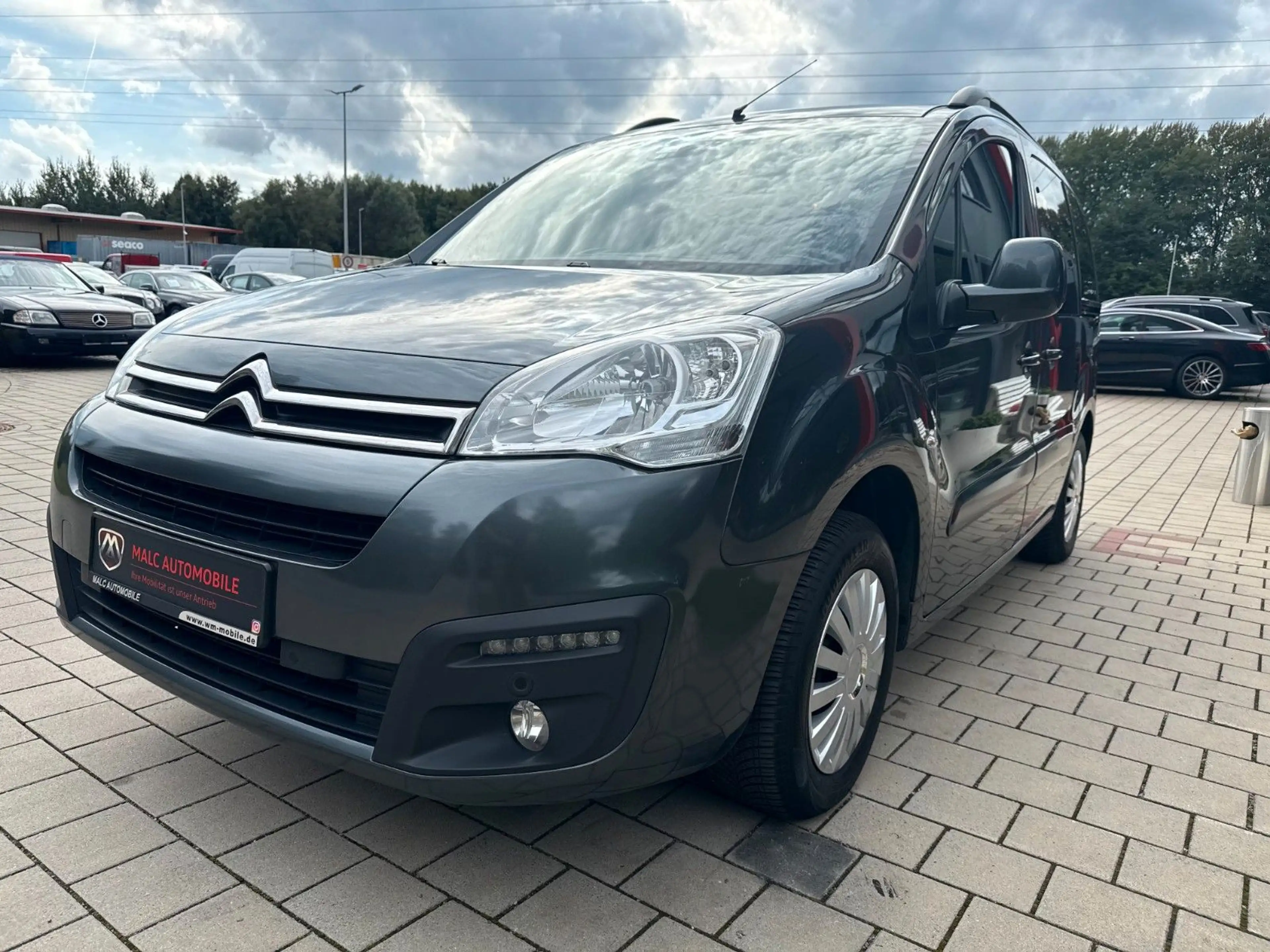 Citroen Berlingo Kombi Shine(Tüv&Insp.neu/1 Hand/ab.AHK) — photo 3