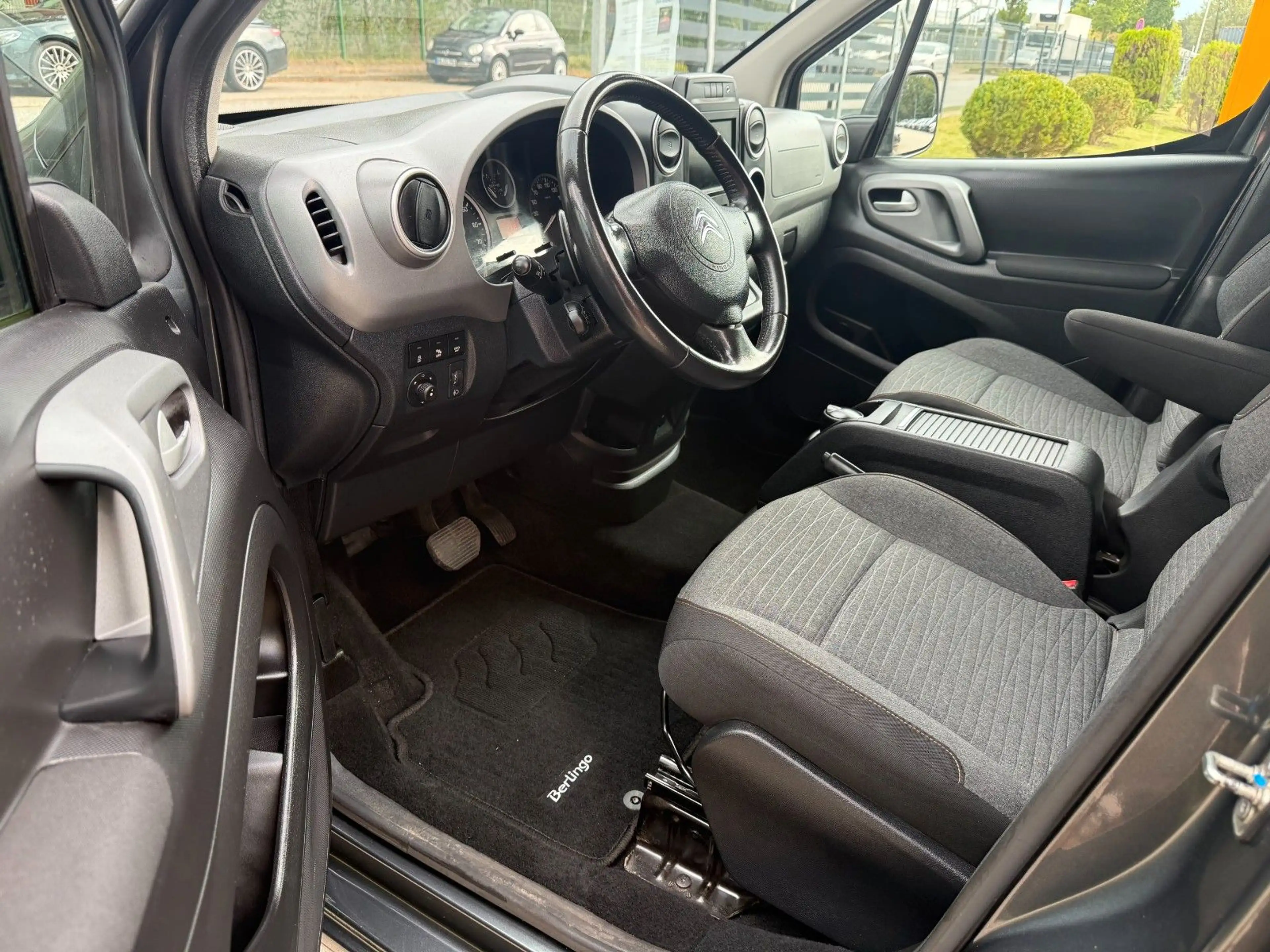 Citroen Berlingo Kombi Shine(Tüv&Insp.neu/1 Hand/ab.AHK) — photo 6
