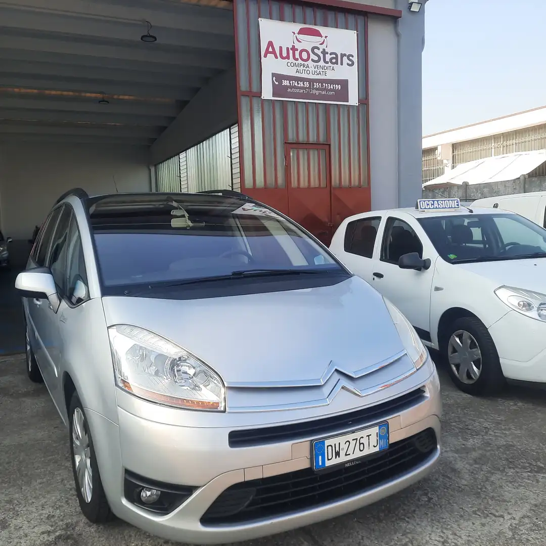 Citroen C4 Picasso 1.6 vti Ideal 120cv - 1