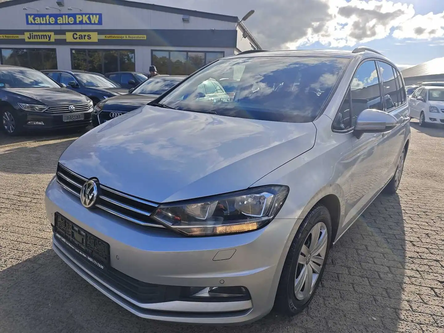 Volkswagen Touran Diesel 2.0 TDI SCR (BlueMotion Technology) DSG Com Argent - 1