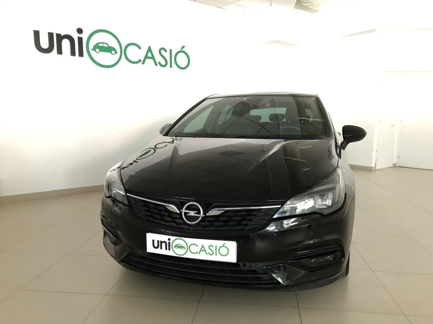 Opel Astra 1.2T S/S GS Line 110 Negro - 1