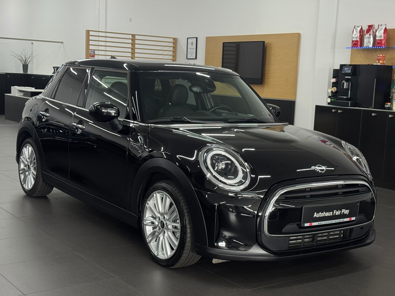 MINI Cooper Mini 5-trg. Aut./H&K/PANO/LEDER/U-FREI! — photo 3