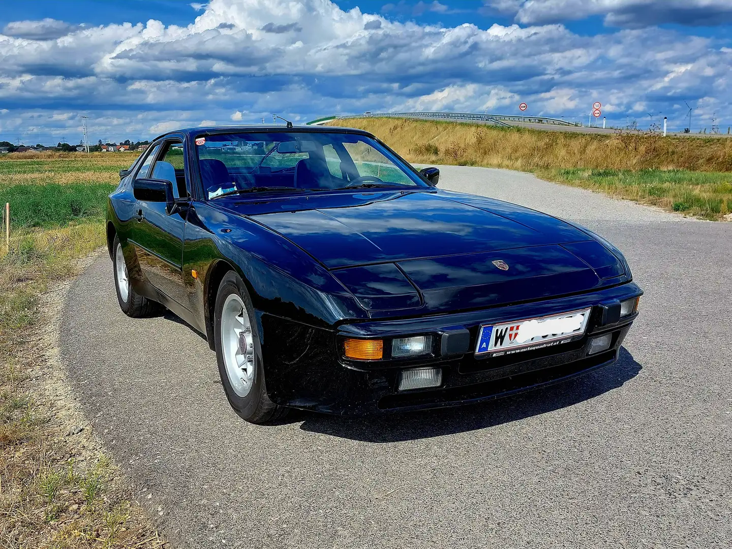 Porsche 944 Pickerl neu bis 07/28, Klima, Servo Schwarz - 1