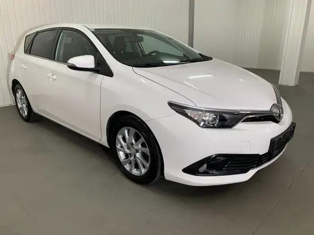 Toyota Auris ,4 D-4D Lounge