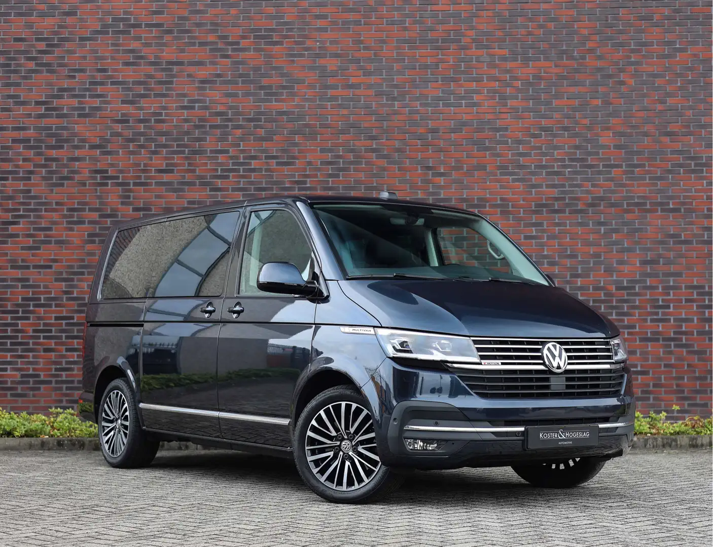 Volkswagen T6 Transporter Multivan 2.0 TDI L1H1 4Motion Highline | Stoelverw Bleu - 1
