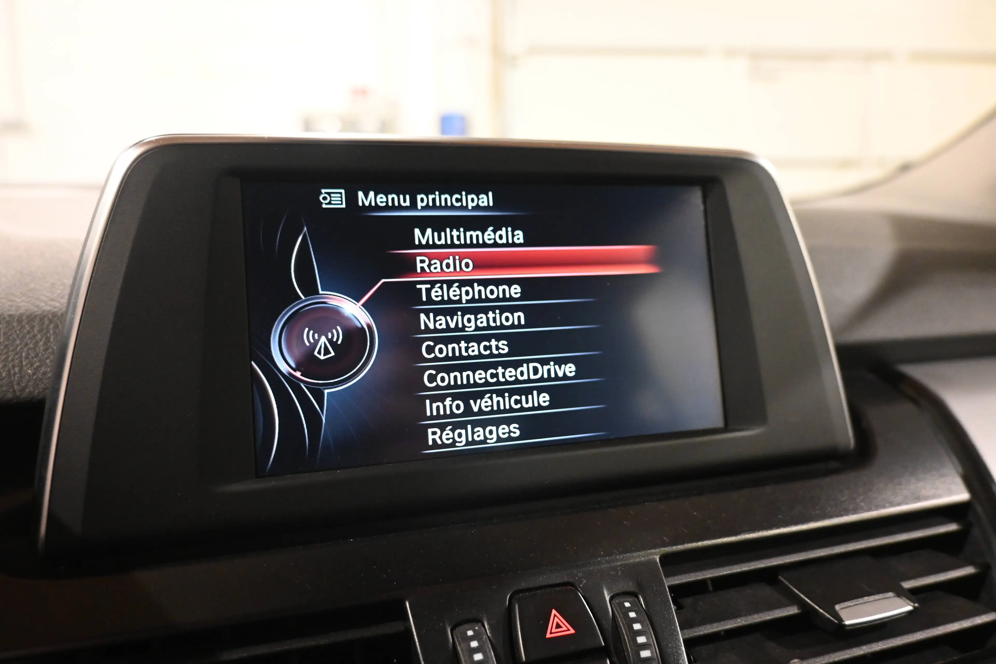BMW 216 d GRAN TOURER / 7 PLACES / 7 SEATS / 7 PLAATS / GPS NAVIGATION / COFFRE ELECTRIQUE !! — photo 13