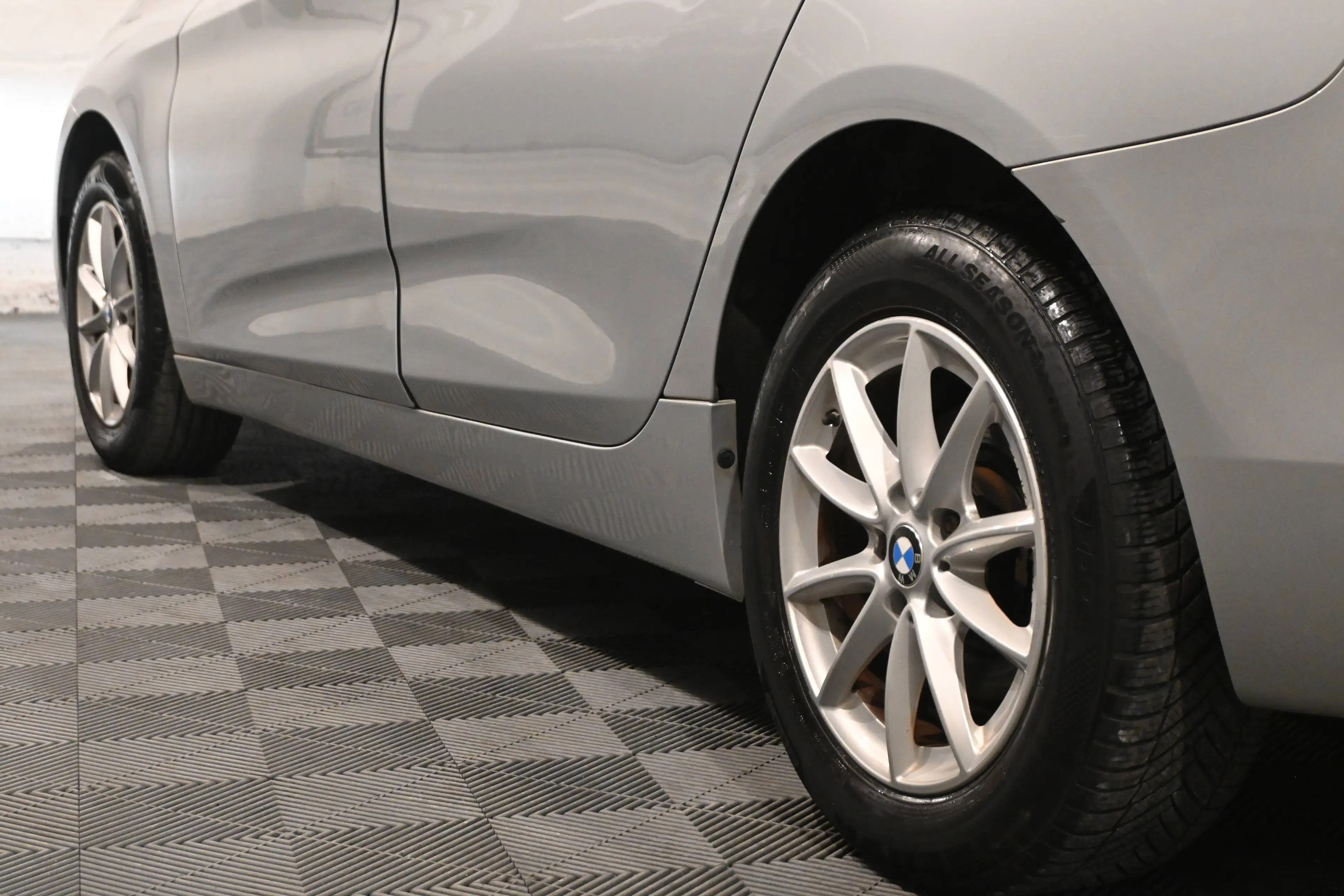 BMW 216 d GRAN TOURER / 7 PLACES / 7 SEATS / 7 PLAATS / GPS NAVIGATION / COFFRE ELECTRIQUE !! — photo 9