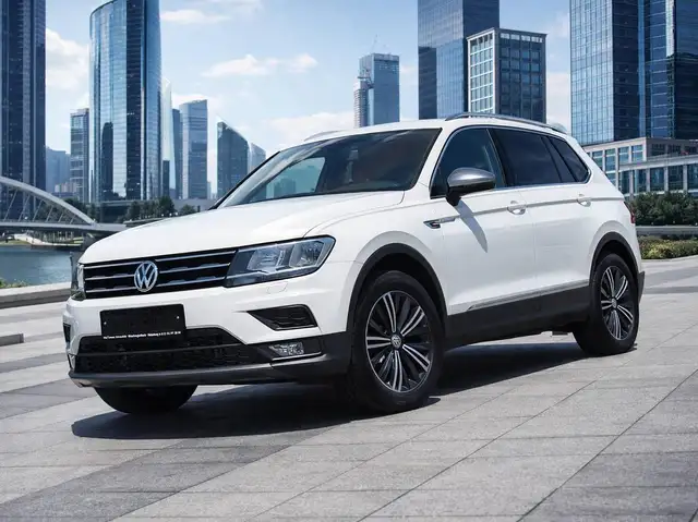 Volkswagen Tiguan Allspace 190 PS. Panoramadach.