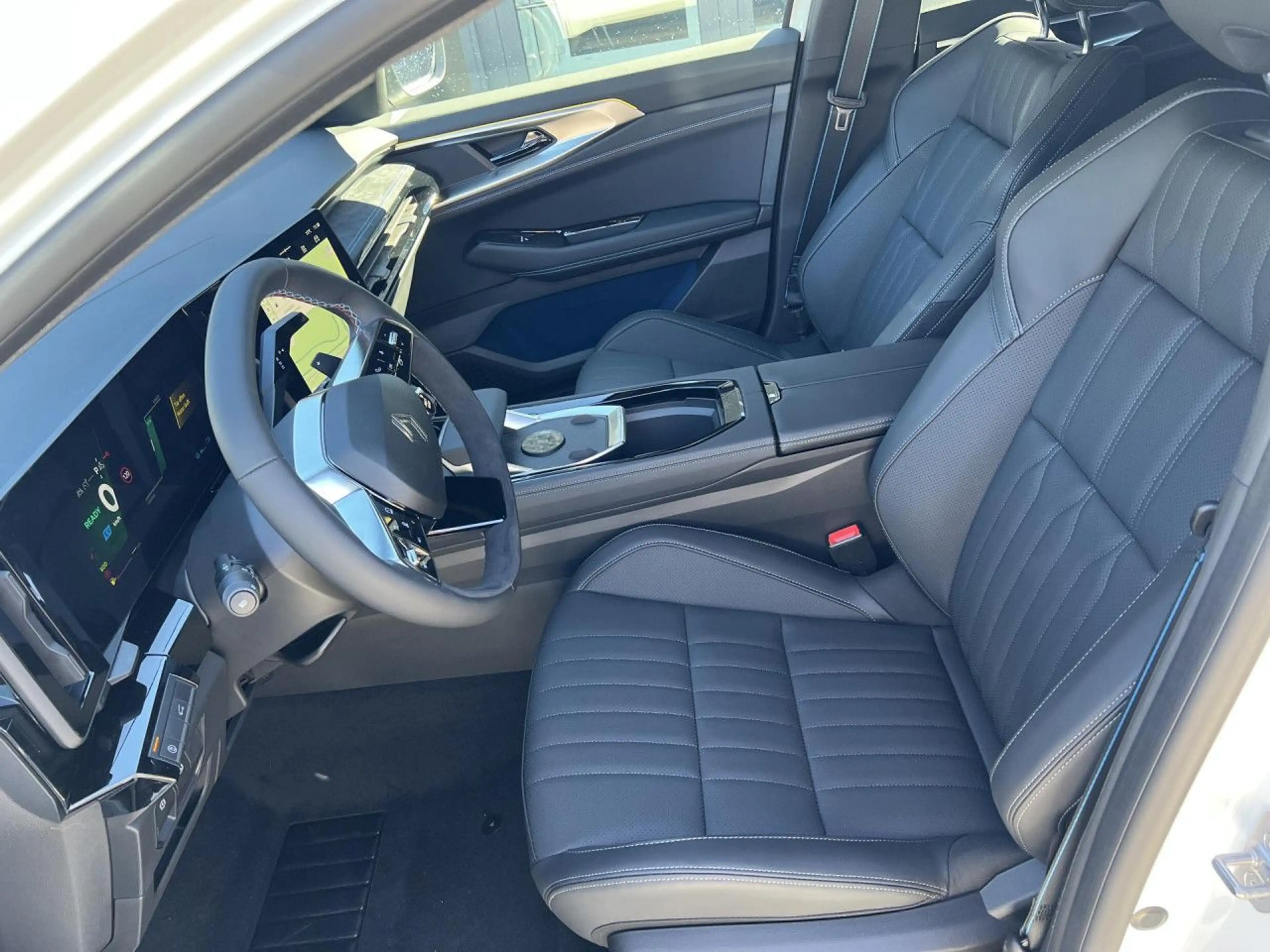 Renault Rafale GD  Esprit Alpine Full Hybrid E-Tech 200 LED — photo 11
