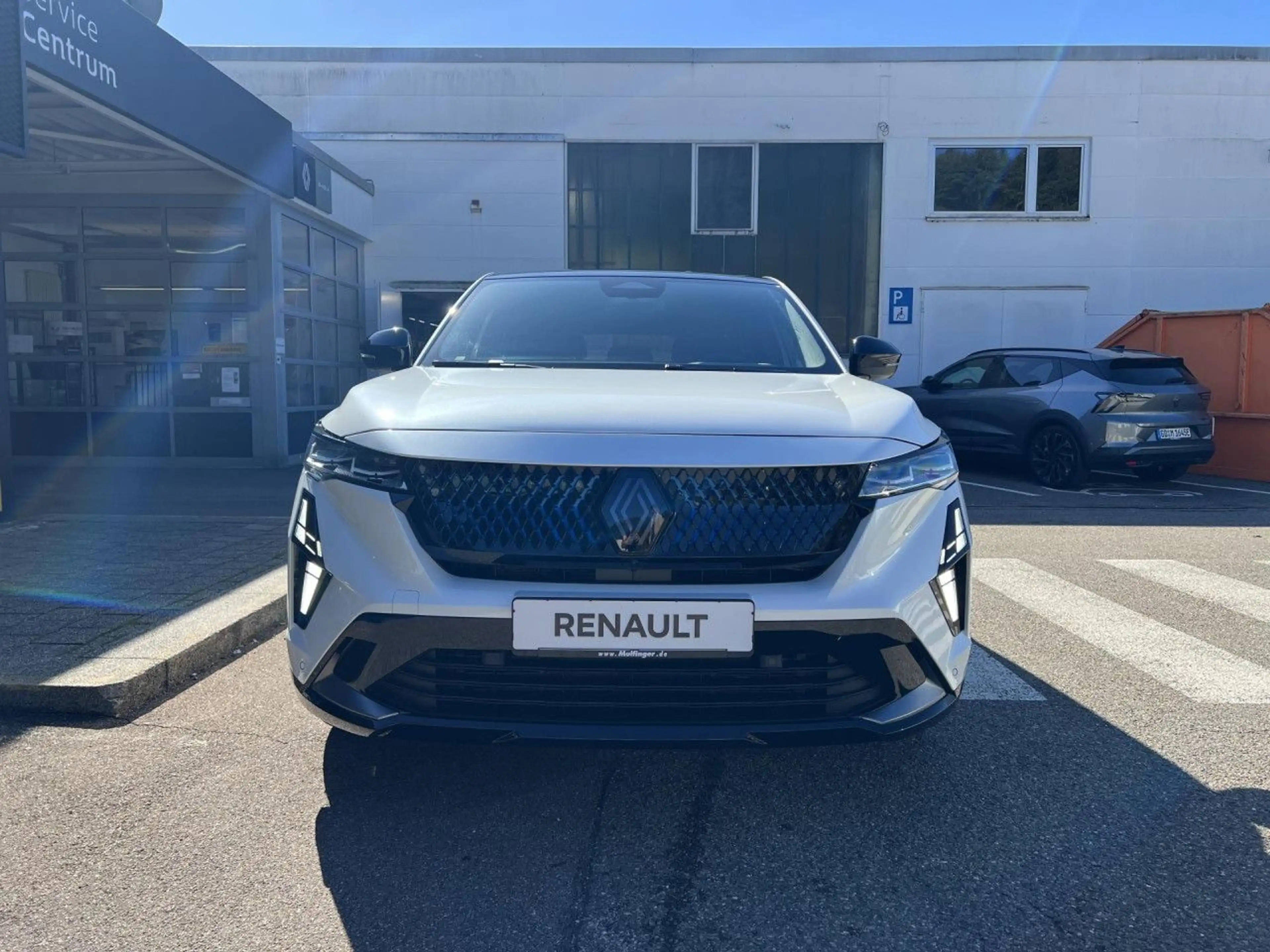 Renault Rafale GD  Esprit Alpine Full Hybrid E-Tech 200 LED — photo 9