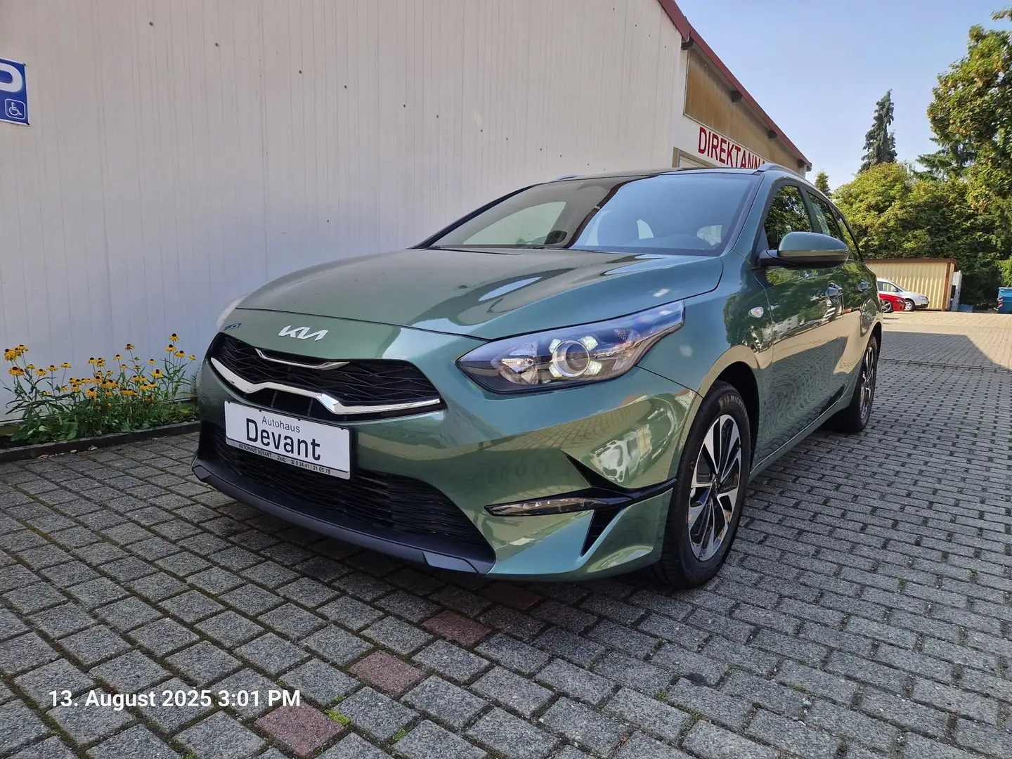 Kia Ceed SW / cee'd SW 1,5 T-GDI Spin Grün - 1