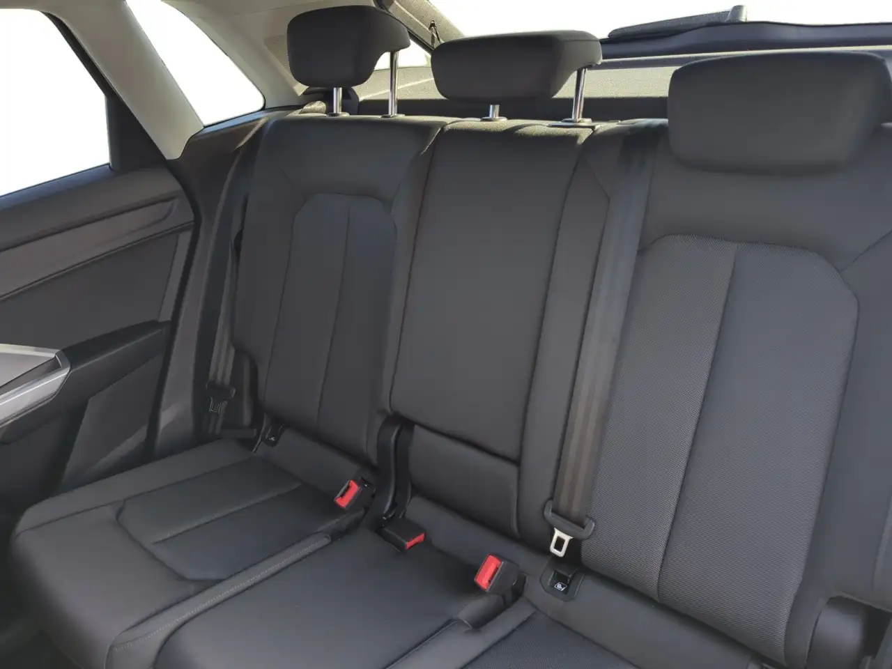 Audi Q3 S-Line 35 TFSI S-Tronic ACC*NAVI*LED*PDC*e-Heck 9