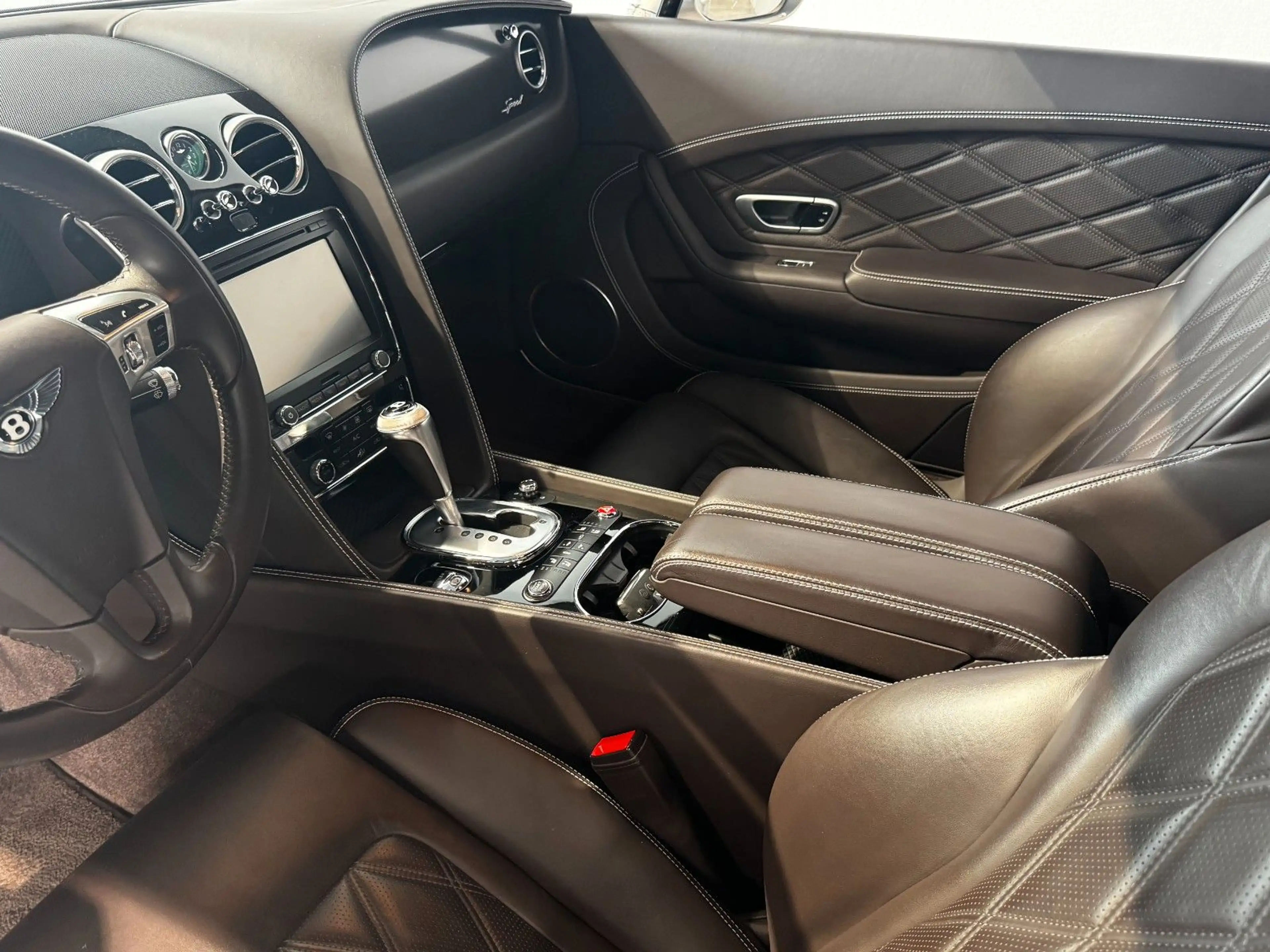 Bentley Continental GT 6.0 W12 Speed 4WD Automatik — photo 13