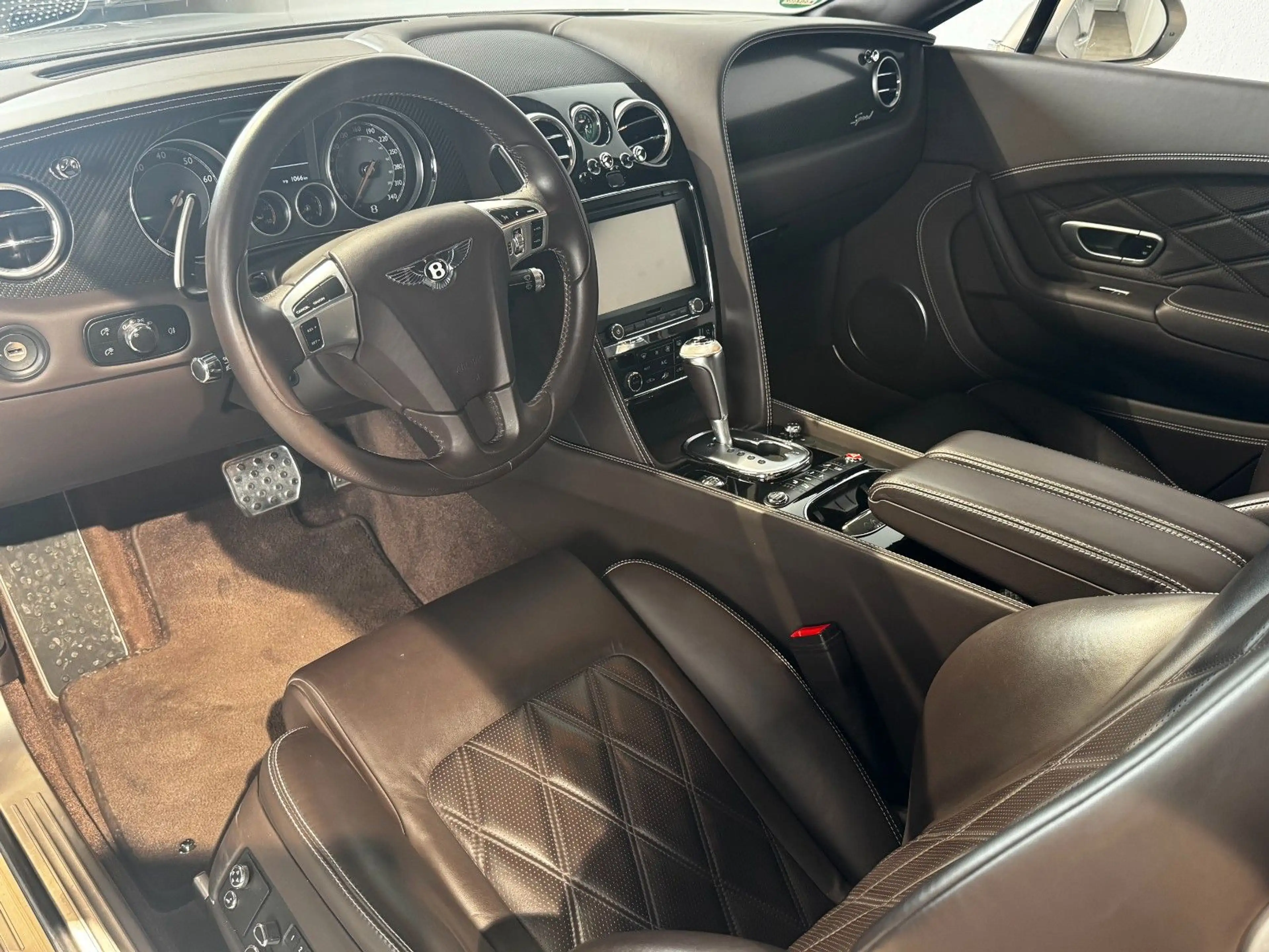Bentley Continental GT 6.0 W12 Speed 4WD Automatik — photo 11