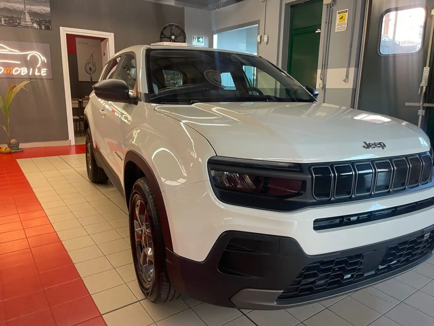 Jeep Avenger 1.2 Turbo longitude Bianco - 1