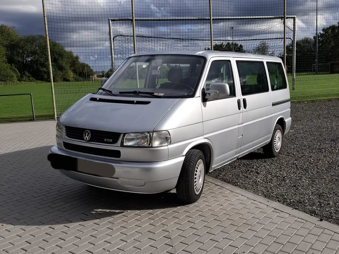 Volkswagen T4 Transporter T4 TDI7DH1Y2 Silber - 2