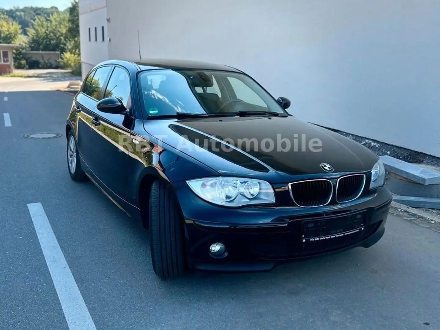 BMW 116 Baureihe 1 Lim. Neue TÜV*Service Noir - 2