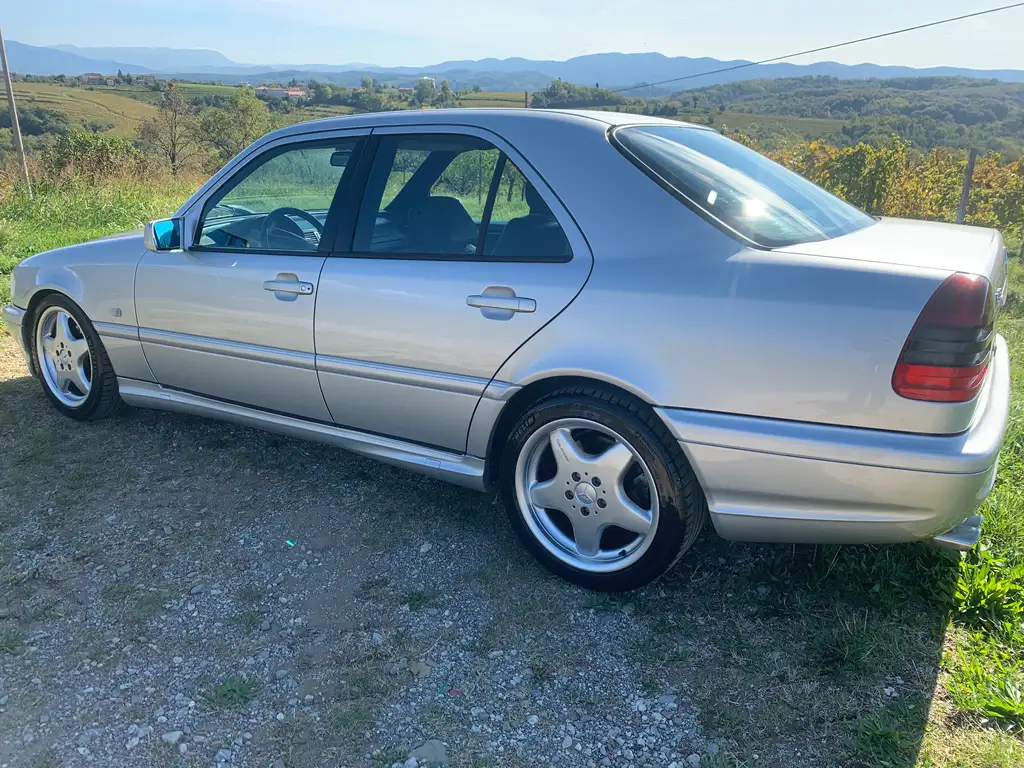 Mercedes-Benz C 43 AMG 1998 из Европы — купить под ключ