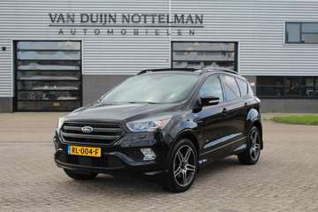 1.5 EcoBoost ST Line AWD / Panoramadak / Trekhaak