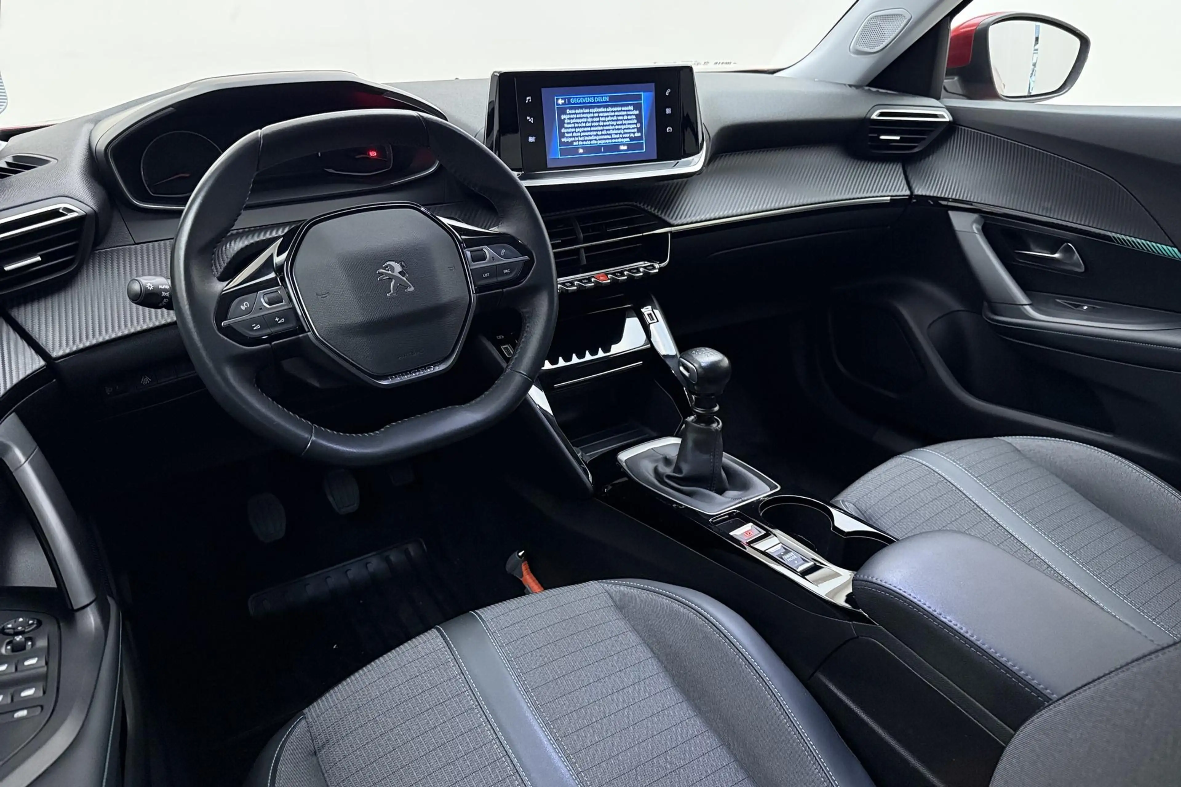 Peugeot 2008 1.2 Turbo Allure 100 Pk | Navigatie | Cruise Contr — photo 3