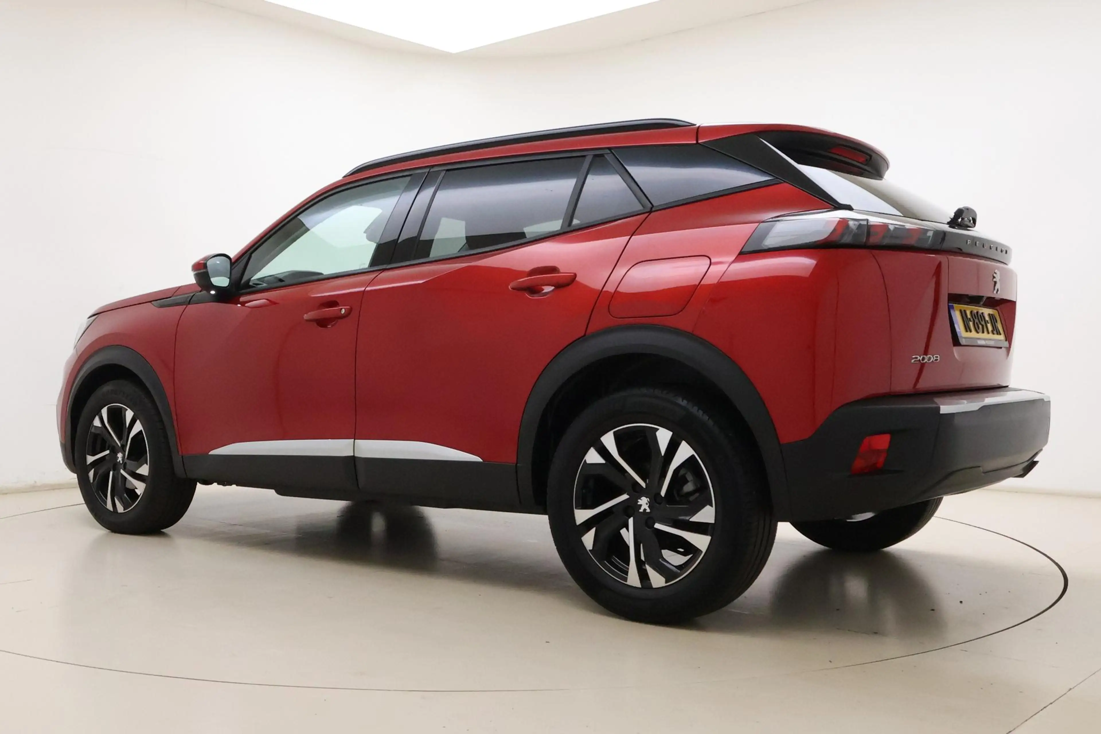 Peugeot 2008 1.2 Turbo Allure 100 Pk | Navigatie | Cruise Contr — photo 14