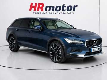 B4 D Core AWD Auto 145 kW (197 CV)