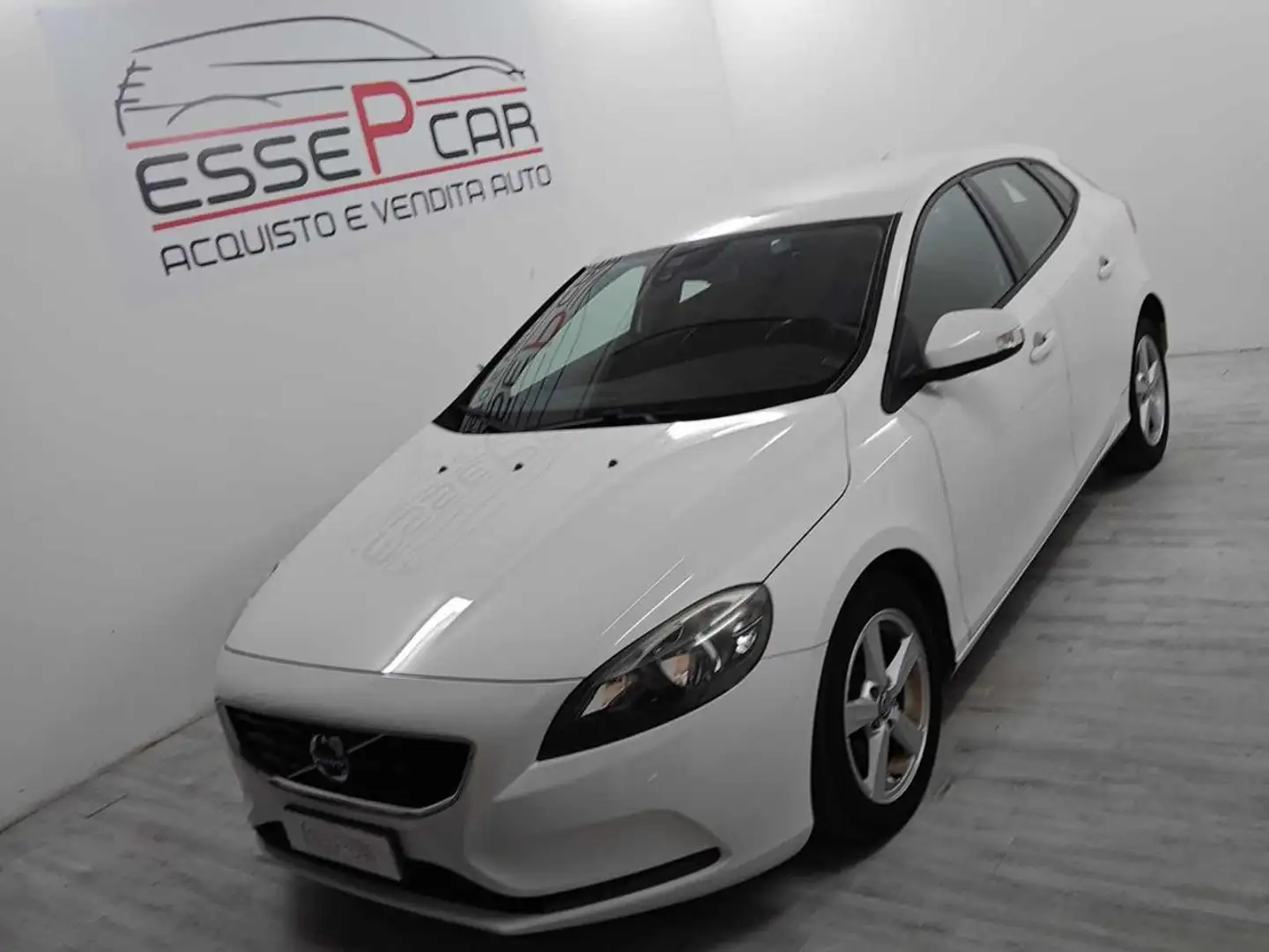 Volvo V40 D2 1.6 Kinetic Bianco - 1