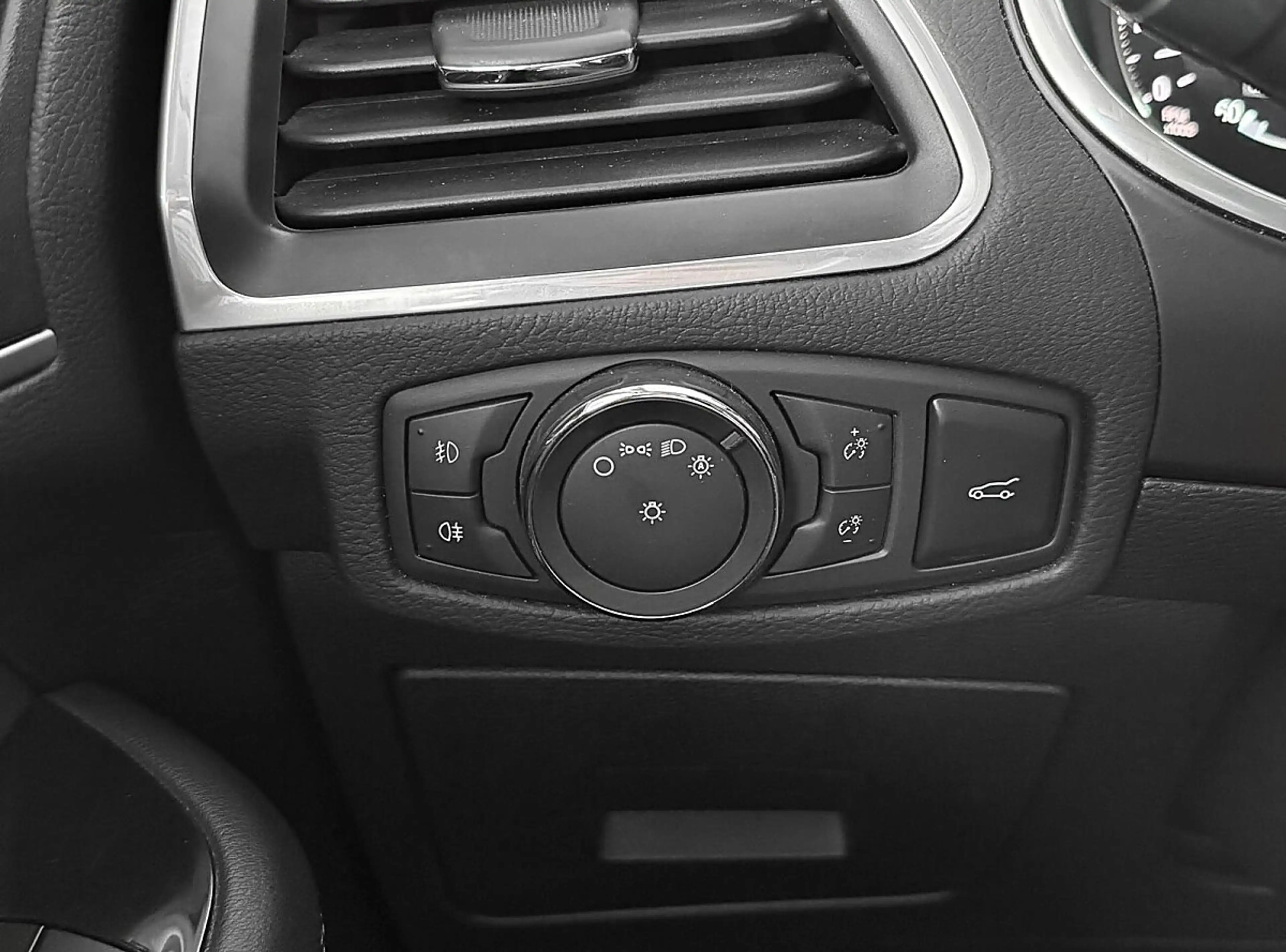 Ford S-Max S-MAX Titanium 2.0 TDCi Auto-Start/Stop | 1.BES... — photo 15