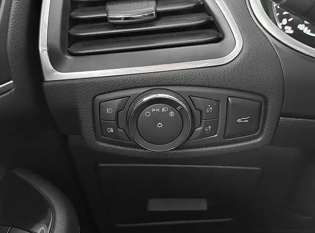Ford S-Max view 15