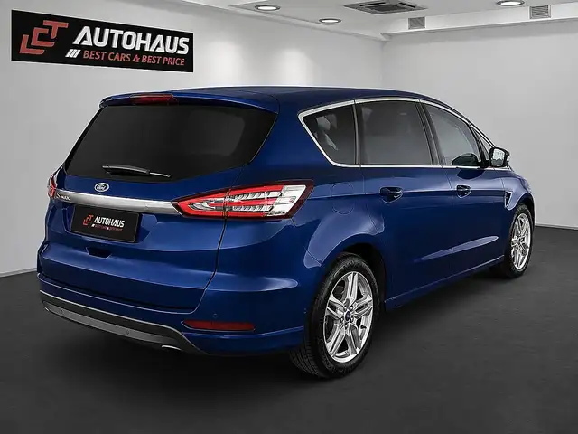Ford S-Max view 6