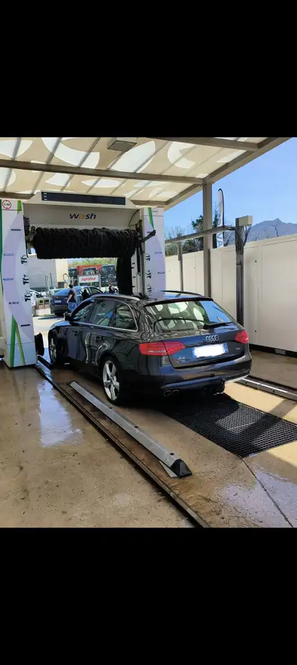 Audi A4 Avant 2.0 TDI 143 Ambiente