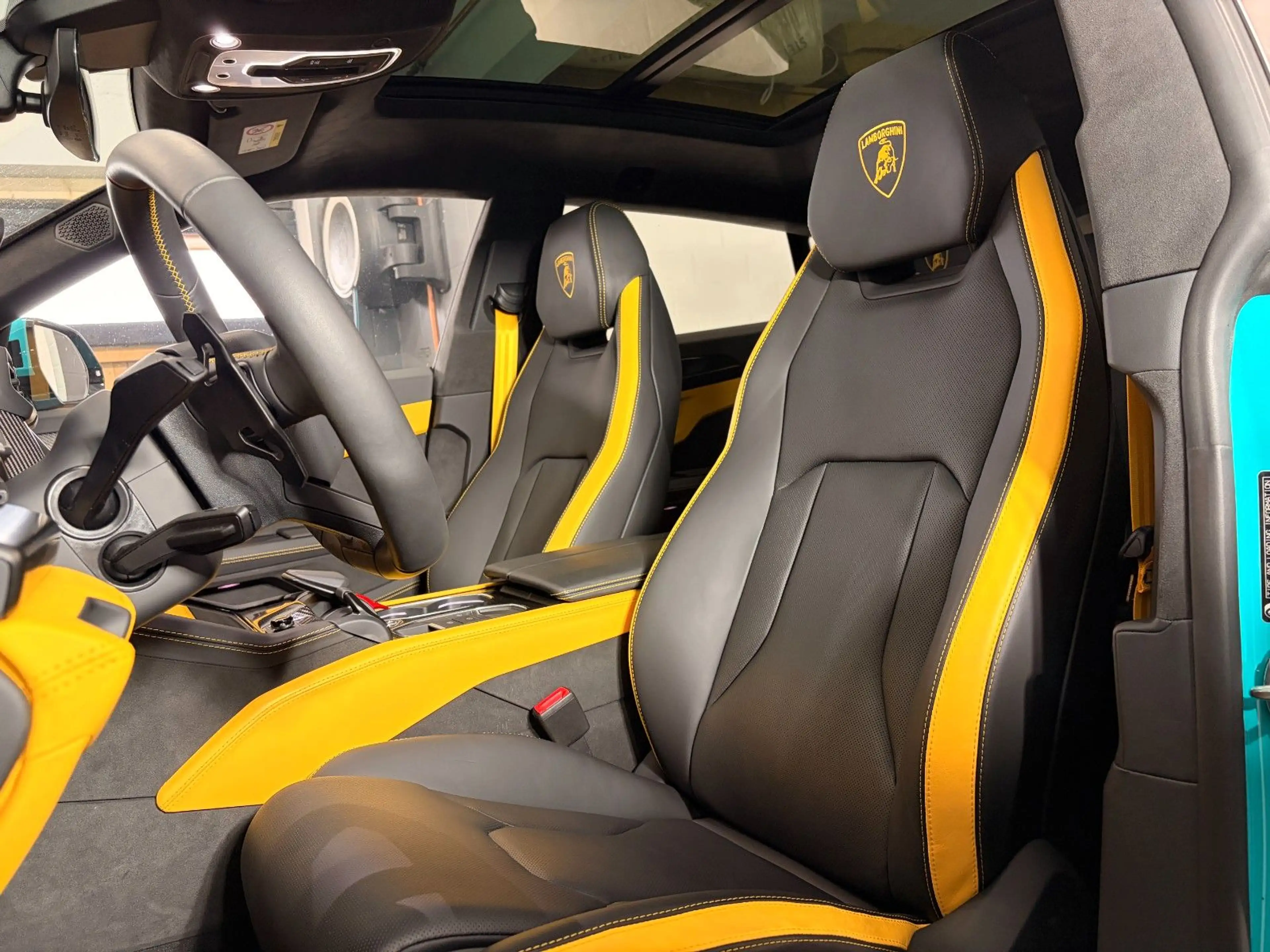 Lamborghini Urus SE PANO/23"/B&O/MASSAGE/BLU GAUCO-NERO ADE — photo 12