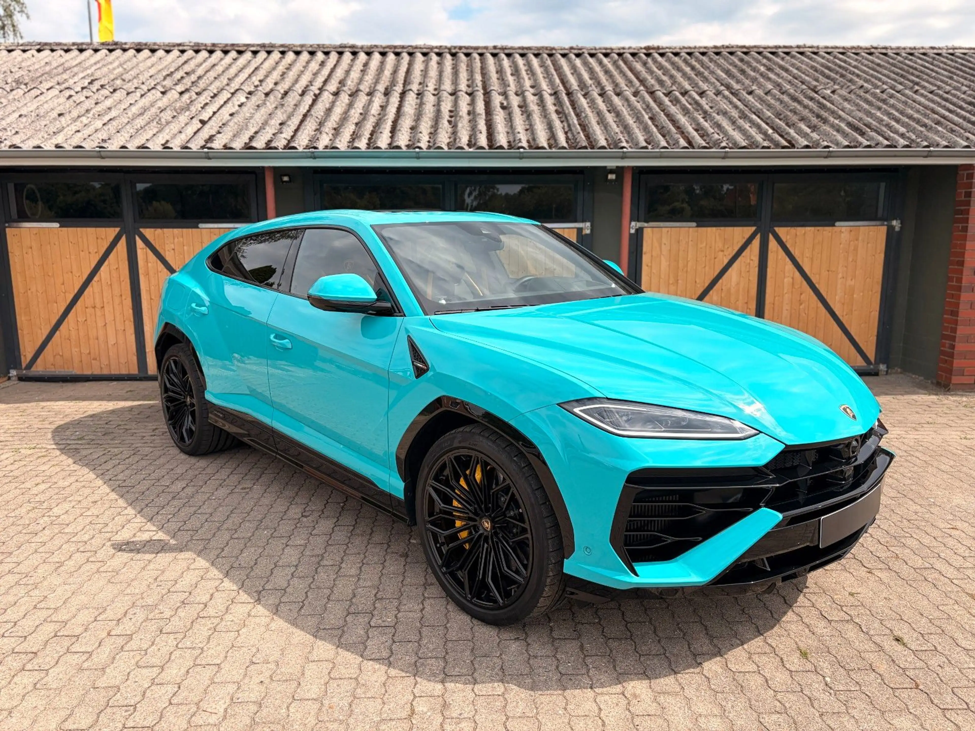 Lamborghini Urus SE PANO/23"/B&O/MASSAGE/BLU GAUCO-NERO ADE — photo 7